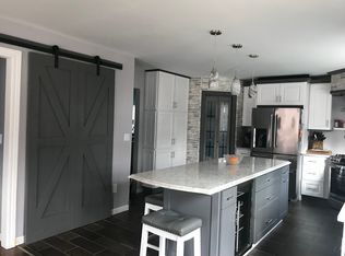 1103 11th Ave, Houghton, MI 49931