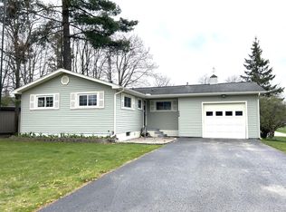 554 Cardinal St, Alpena, MI 49707