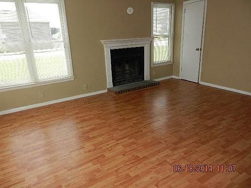 4th image of 2700 Lantern Walk SE APT A