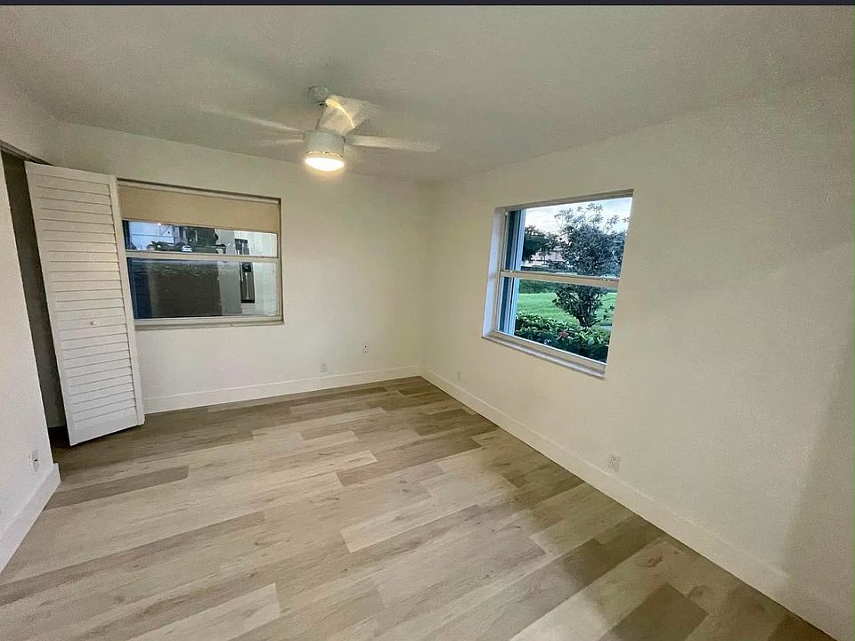1st image of 2908 SW 15th St #9-D