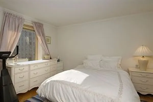 Sold by Douglas Elliman | media 31