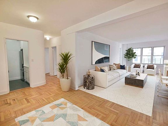 4th image of 110 E End Ave APT 9E