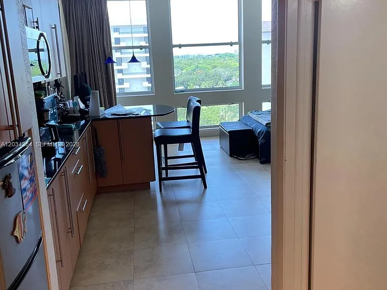 700 Biltmore Way #1015 — Photo 7