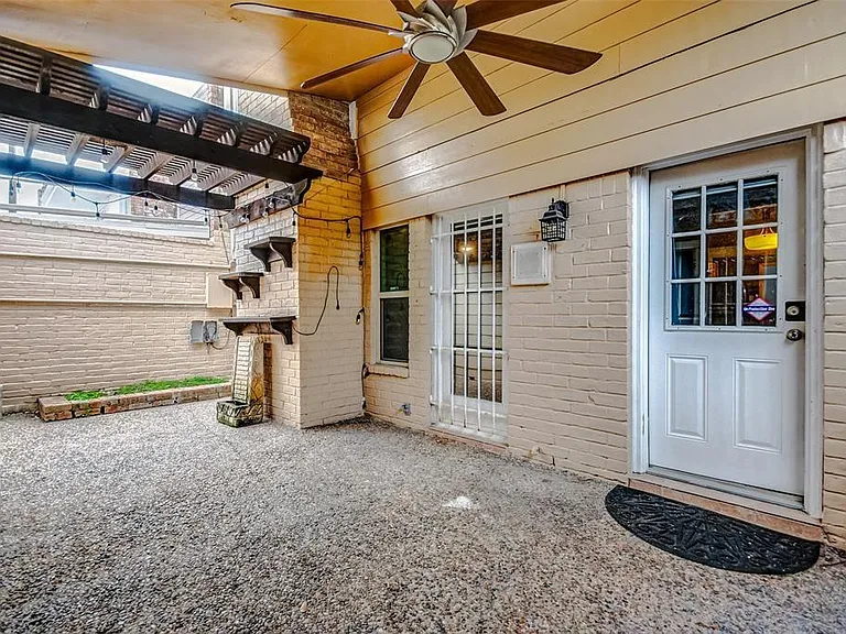 10716 Briar Forest Dr #30 — Photo 13