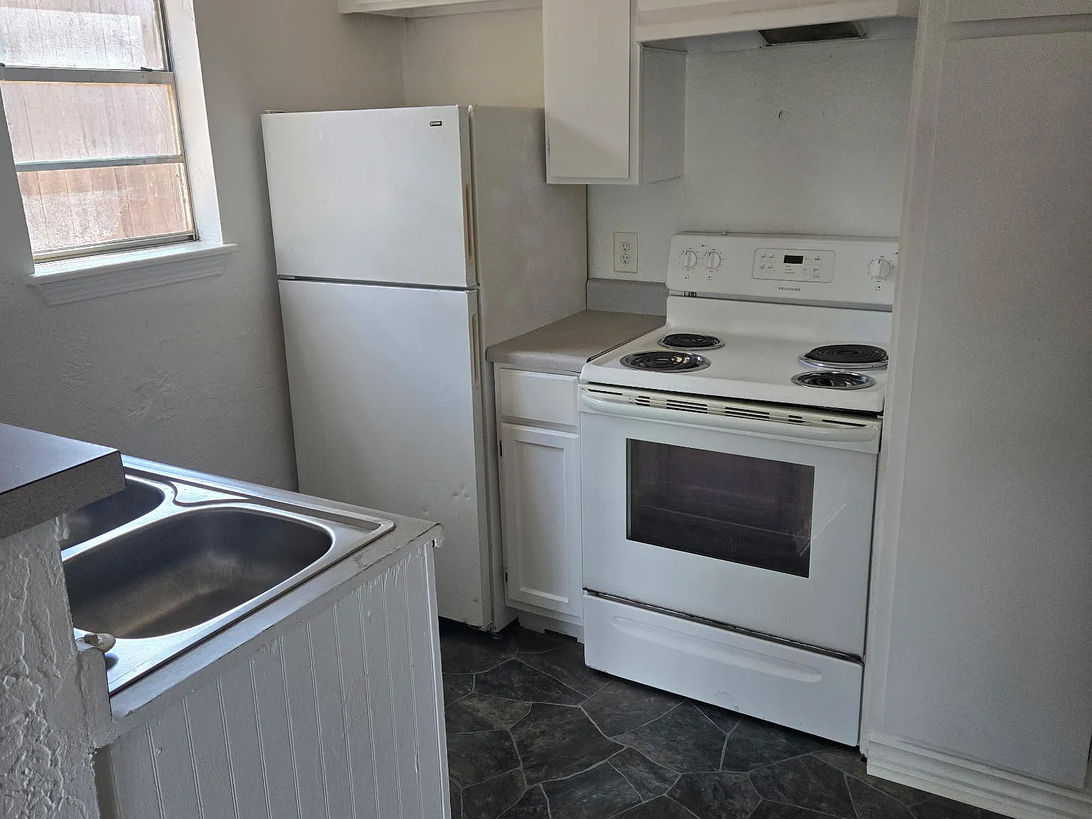 1 bed, 500 sqft, $495 — Photo 2
