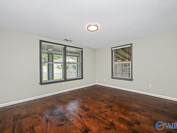 5th image of 1629 Obrig Ave