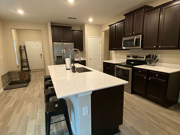 4th image of 2622 Hanberry Ln
