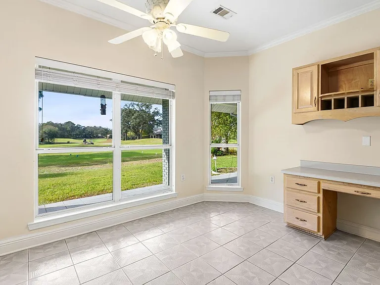 83 Lake Lorraine Cir — Photo 28