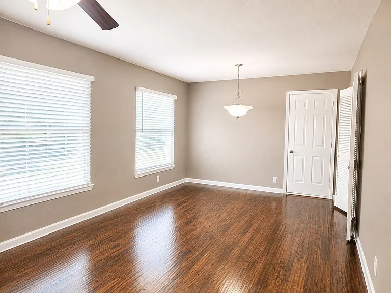 10518 Galena St — Photo 15