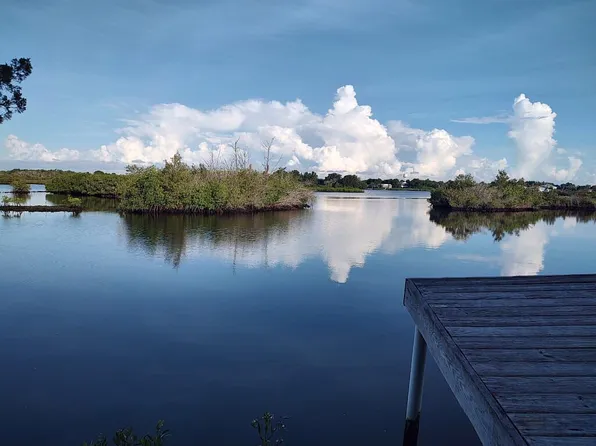 13610 W Brookview Ln, Crystal River, FL 34429