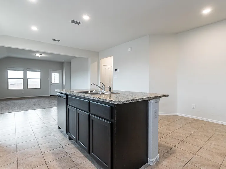 6901 Freeboard Way — Photo 4