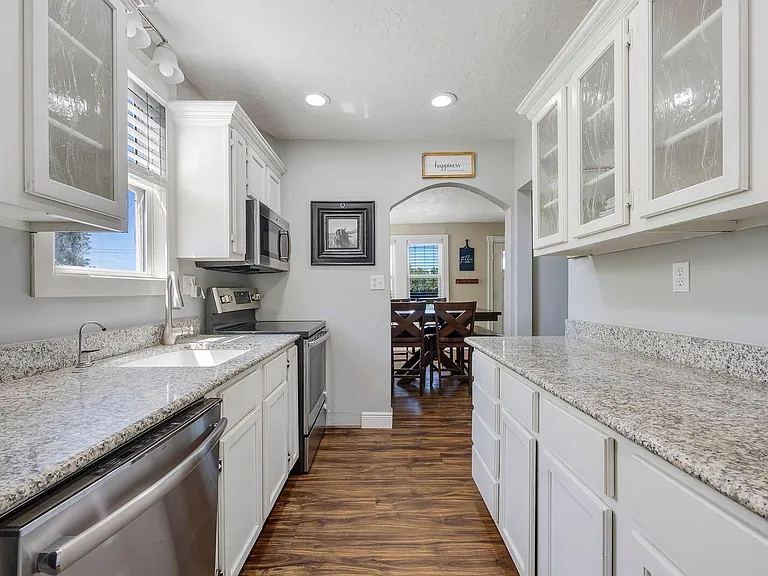 1425 E Crisafulli Rd — Photo 12
