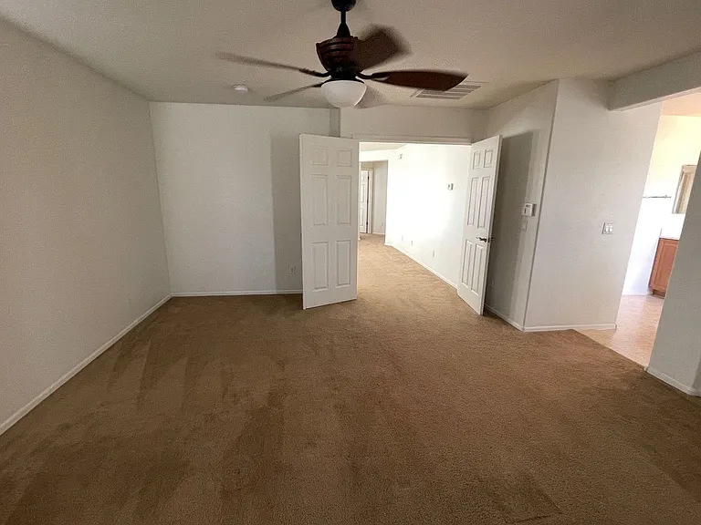 18235 N Alicia Ct — Photo 10