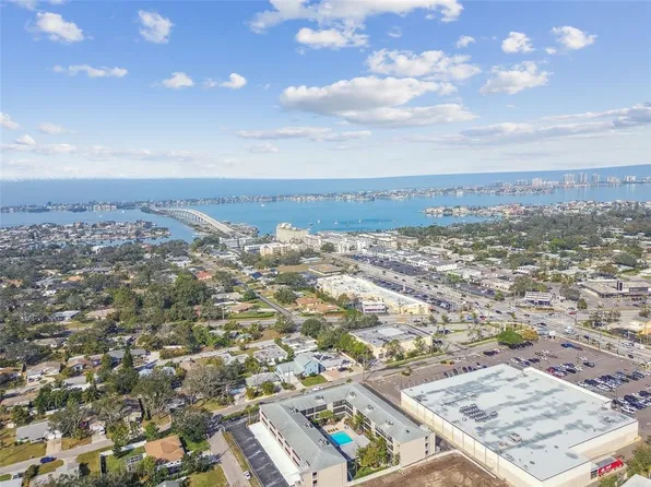 215 Valencia Blvd APT 106, Belleair Bluffs, FL 33770