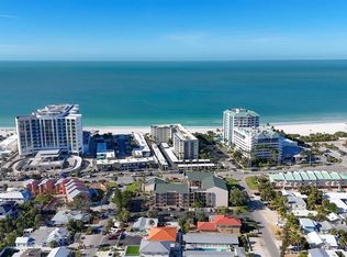 845 Benjamin Franklin Dr Unit 104, Sarasota, FL 34236