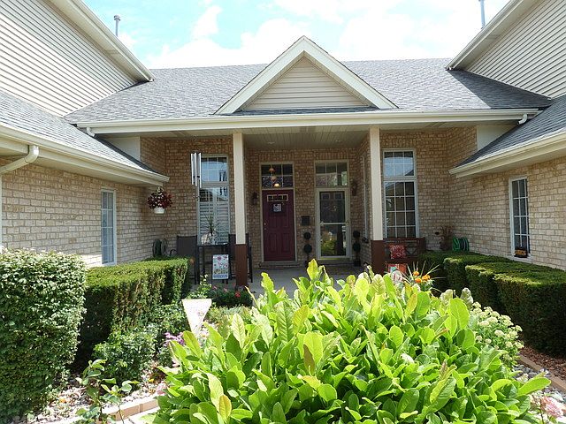 1st image of 12621 S Melvina Ave #2