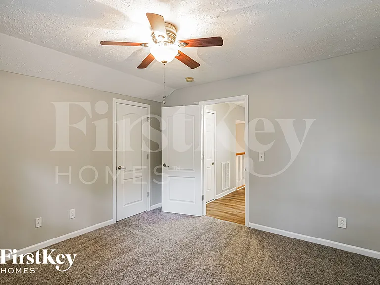 3200 Hidden Creek Dr — Photo 14