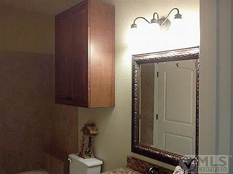 4th image of 5200 Park Dr