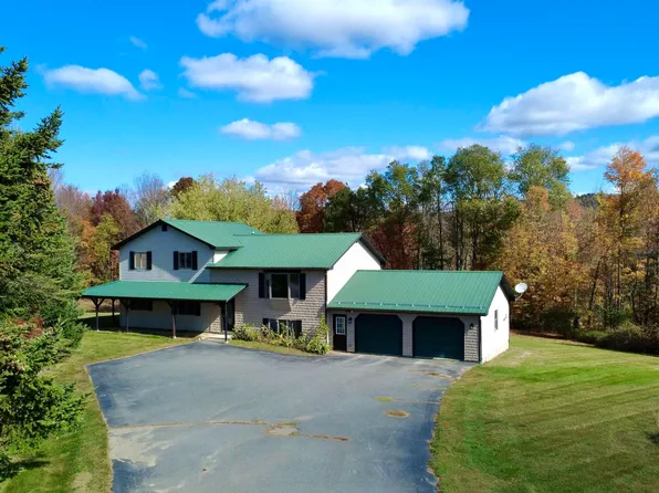 141 Meadow Lane Circle, Troy, VT 05859
