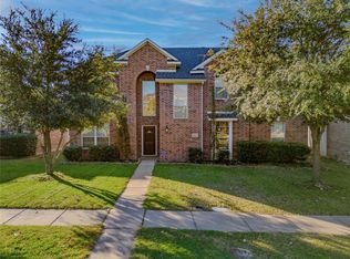 1806 Olympus Dr, Lancaster, TX 75134
