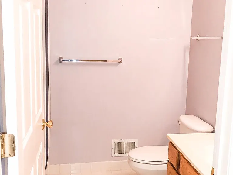 16 Normandy Dr — Photo 16