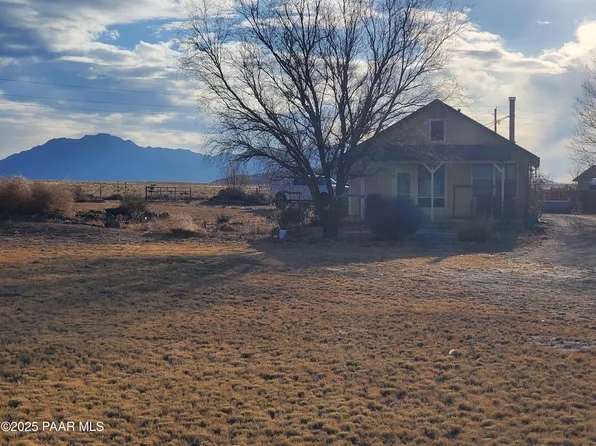 2020 W Road 2 N, Chino Valley, AZ 86323