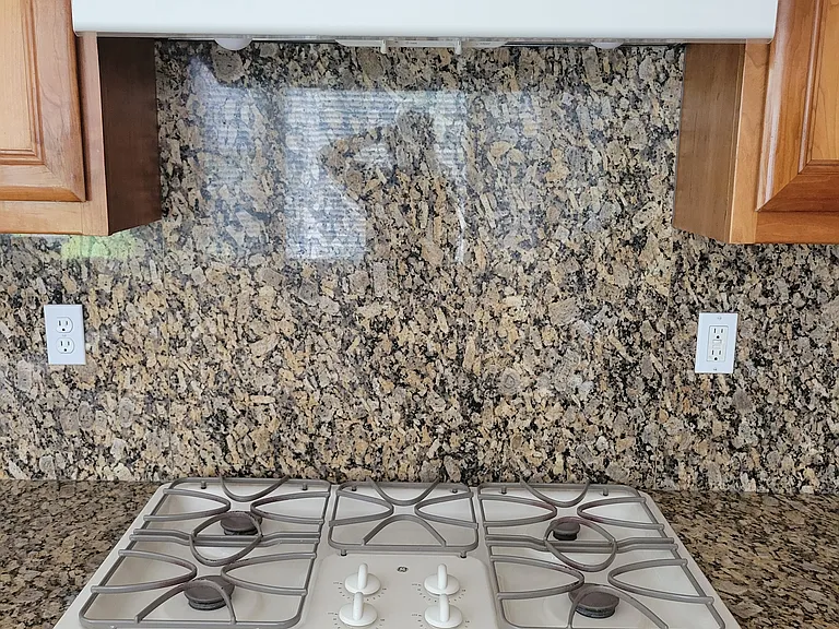 519 Western Hills Dr — Photo 11
