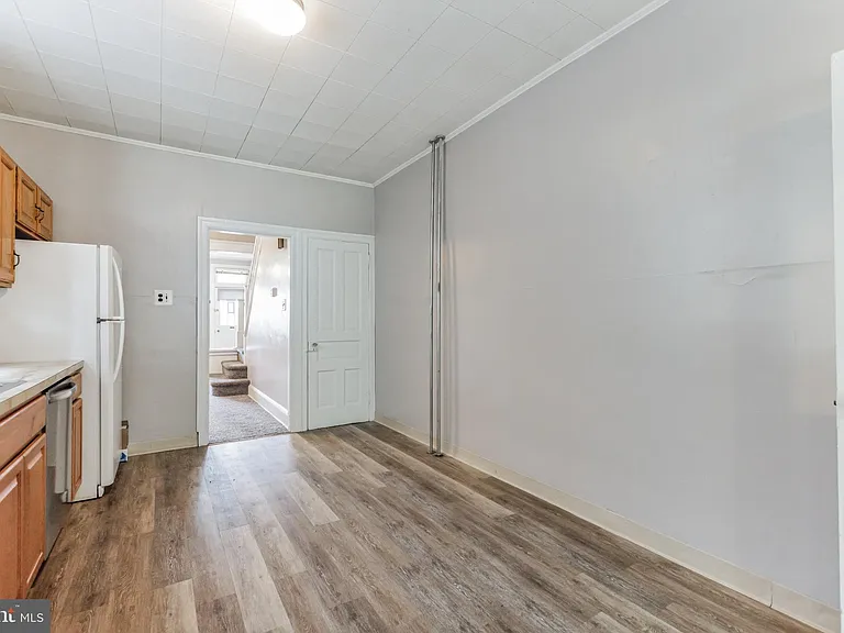 427 Ripka St — Photo 10