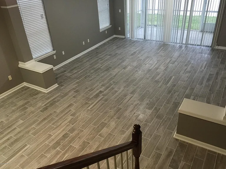 4235 Highwood Dr — Photo 5