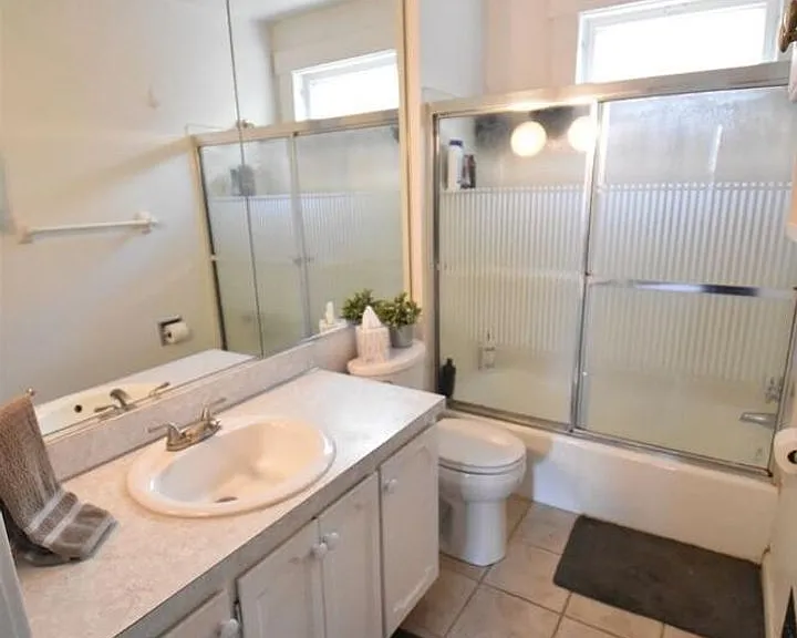 912 Lazelle-130 Concord — Photo 11