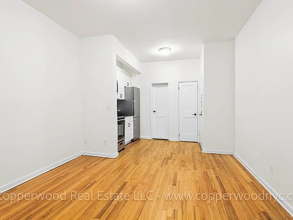 4th image of 415 E 87th St APT 2D