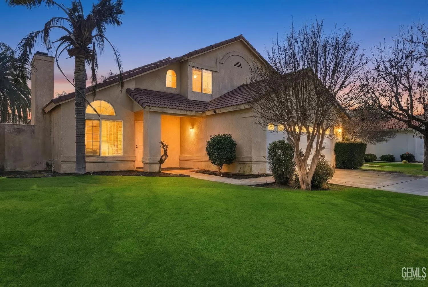 10703 Petalo Dr photo 1