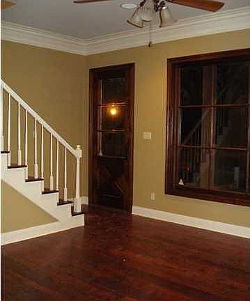 5th image of 111 N Montauban Dr