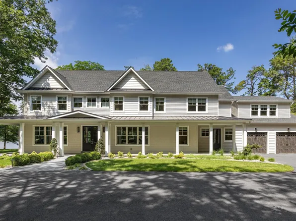 21 E Centennial Dr, Medford, NJ 08055