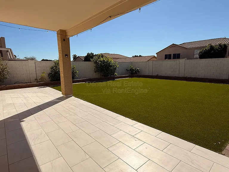 6425 W Desert Hollow Dr — Photo 27
