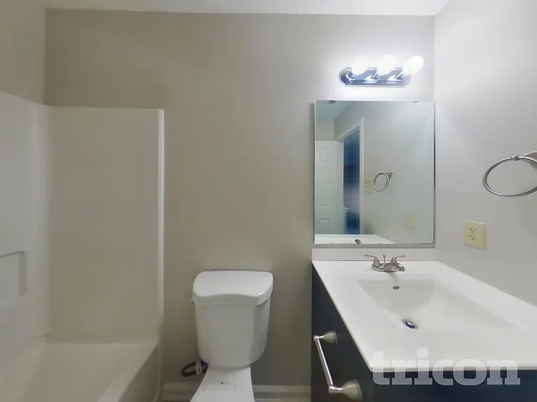 3357 Summer Breeze Cir — Photo 14