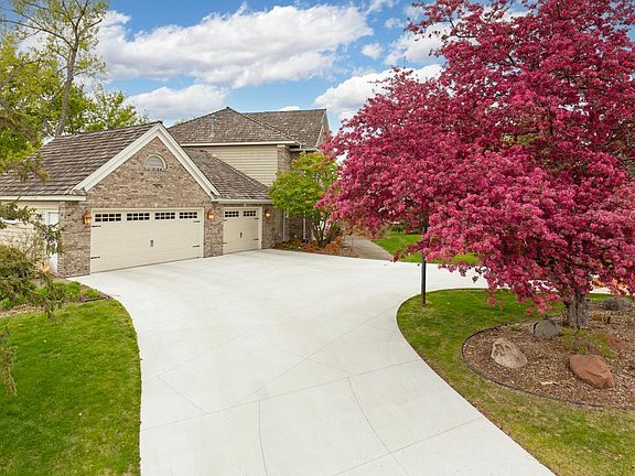 2nd image of 11421 Bluestem Ln