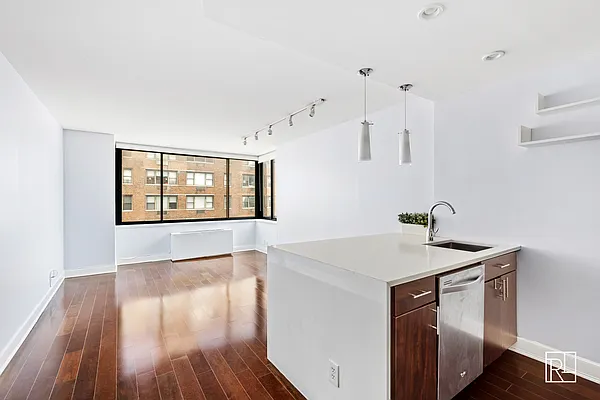 Rented by Compass | media 12