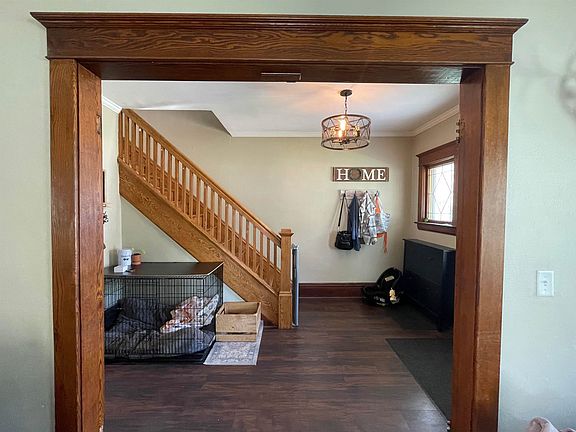 2nd image of 408 7th St
