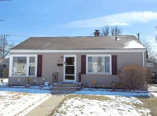 2035 Fargo St, Des Plaines, IL 60018