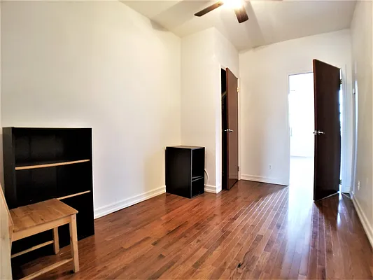 Rented by Rentall Group Inc | media 5