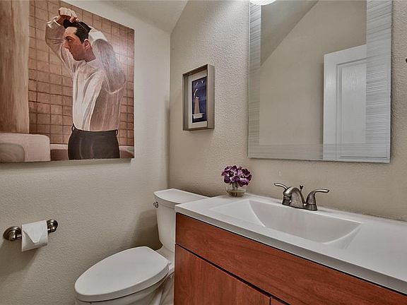 4th image of 2149 Mason Dr