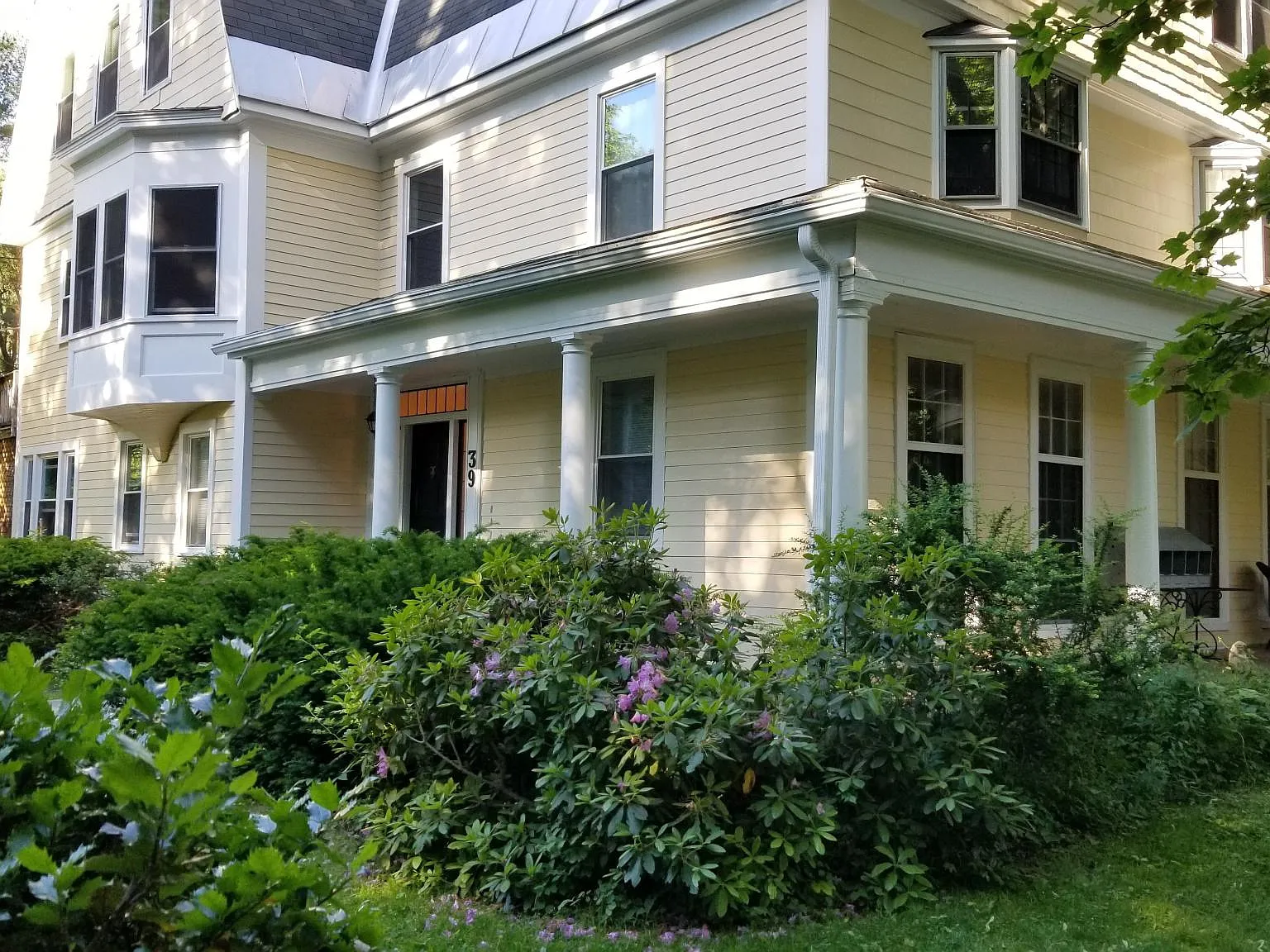 39 Ponakin Rd — Photo 1