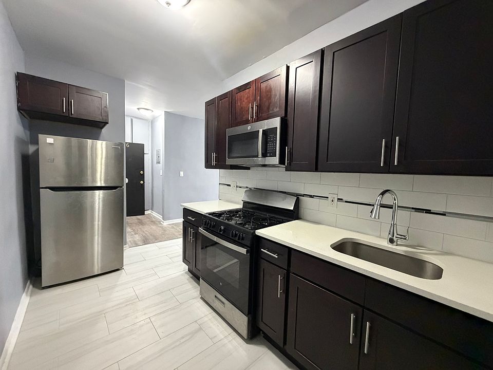 1st image of 251 Lafayette Ave #6E