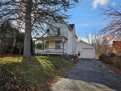 215 Park Dr, East Rochester, NY, 14445