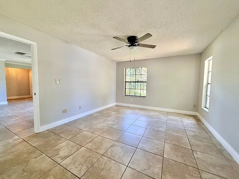 9237 Baton Rouge Dr — Photo 7
