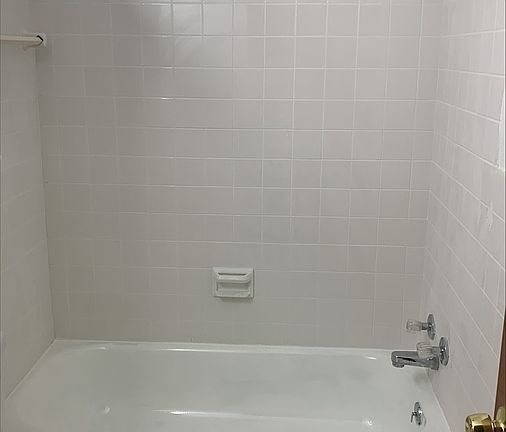 5th image of 6337 Pleasant Ave #11