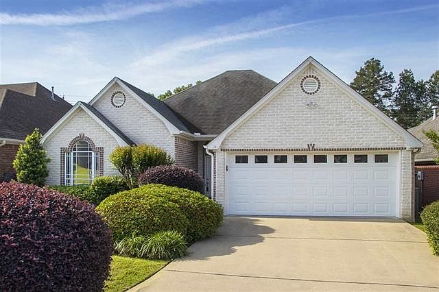 1st image of 1704 Valley Brook Ln