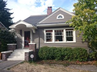 626 N 63rd St, Seattle, WA 98103