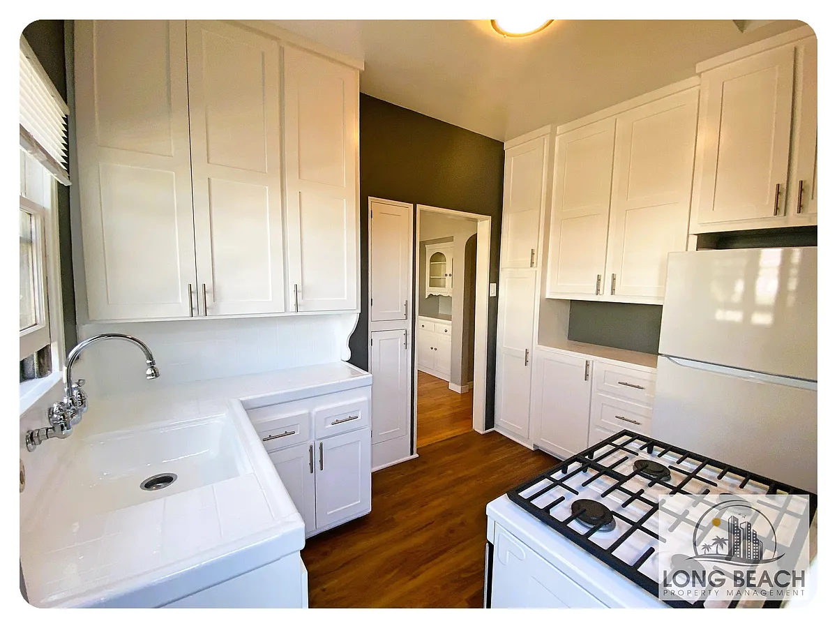 Building Photo - 455 Dawson Ave #2
